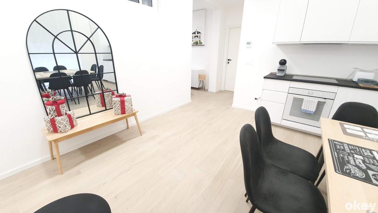Dimora Beluga - Bari Centro Hotell Exteriör bild