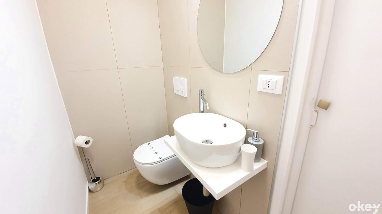 Dimora Beluga - Bari Centro Hotell Exteriör bild