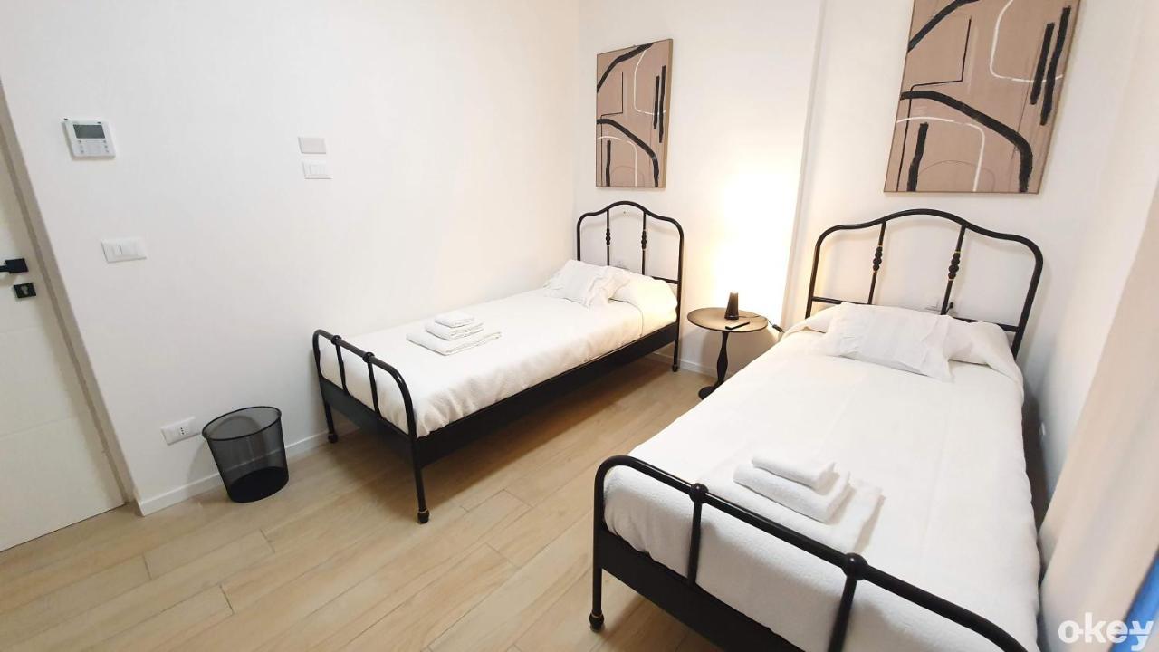 Dimora Beluga - Bari Centro Hotell Exteriör bild