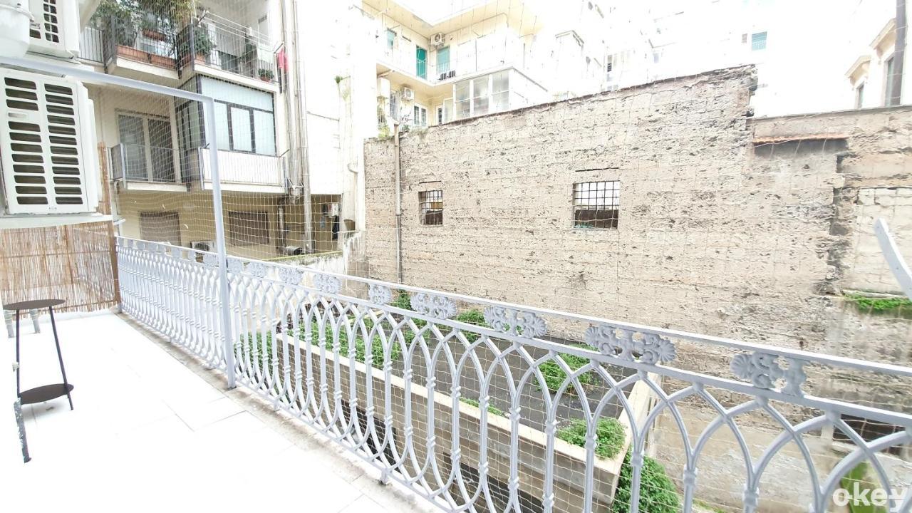 Dimora Beluga - Bari Centro Hotell Exteriör bild