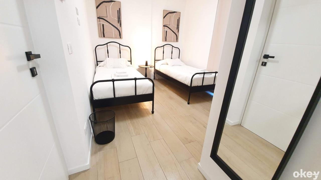 Dimora Beluga - Bari Centro Hotell Exteriör bild
